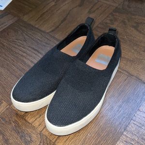 DOLCE VITA slip on sneakers